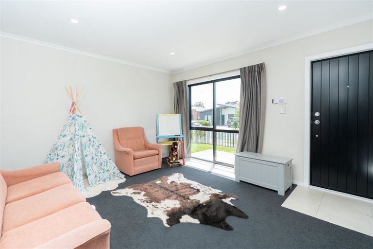 Photo of property in 35 Ridgedale Crescent, Flagstaff, Hamilton, 3210