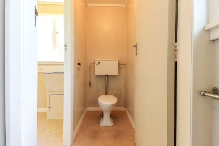 Photo of property in 11 Anglesey Place, Awapuni, Palmerston North, 4412