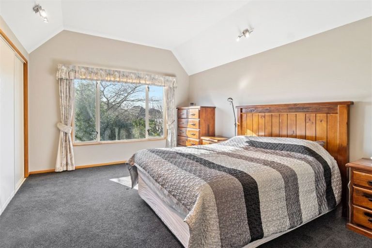 Photo of property in 2 Lancewood Drive, Halswell, Christchurch, 8025