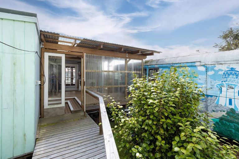 Photo of property in 10 Hillary Street, Waimate, 7924