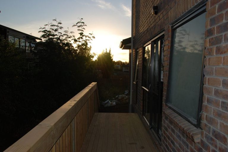 Photo of property in 25 Mulroy Place, Pinehill, Auckland, 0632