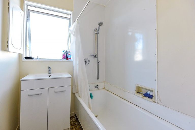 Photo of property in 42a Ramsey Crescent, Flaxmere, Hastings, 4120