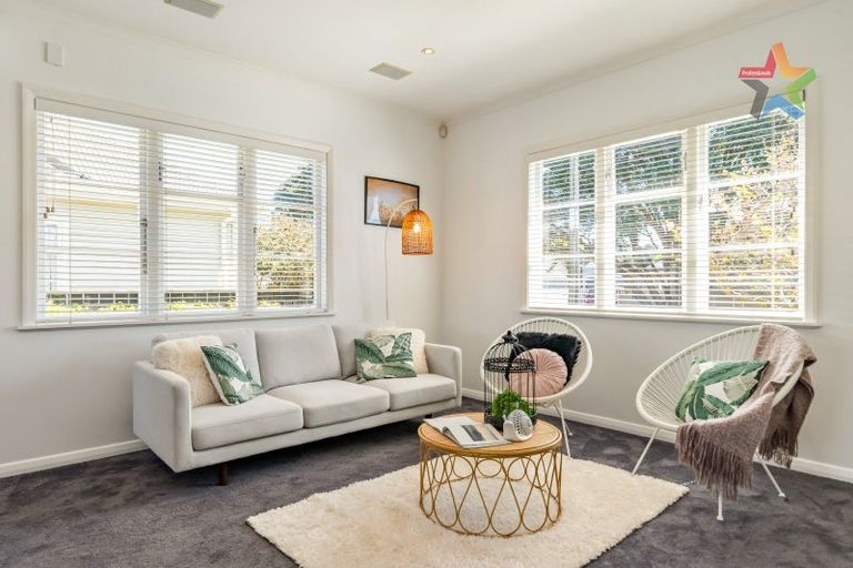 Photo of property in 21 Kingston Street, Boulcott, Lower Hutt, 5011