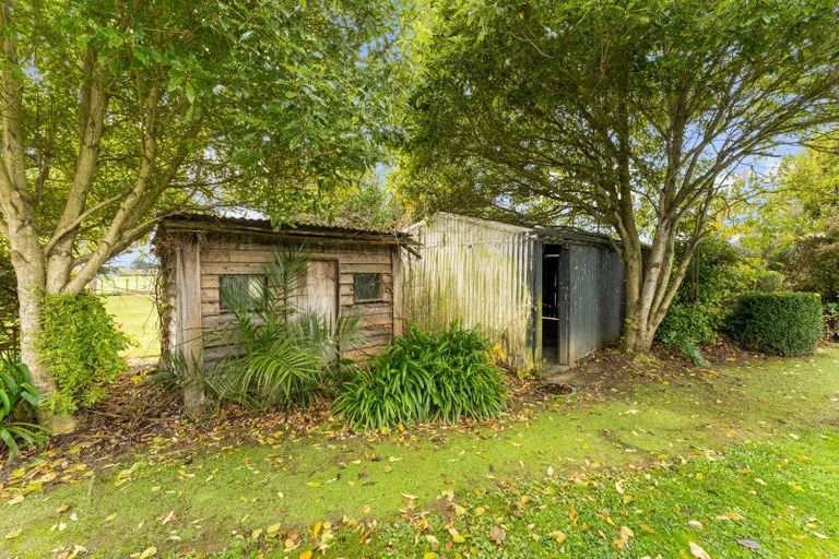 Photo of property in 65 Oparatai Road, Mangatainoka, Pahiatua, 4982