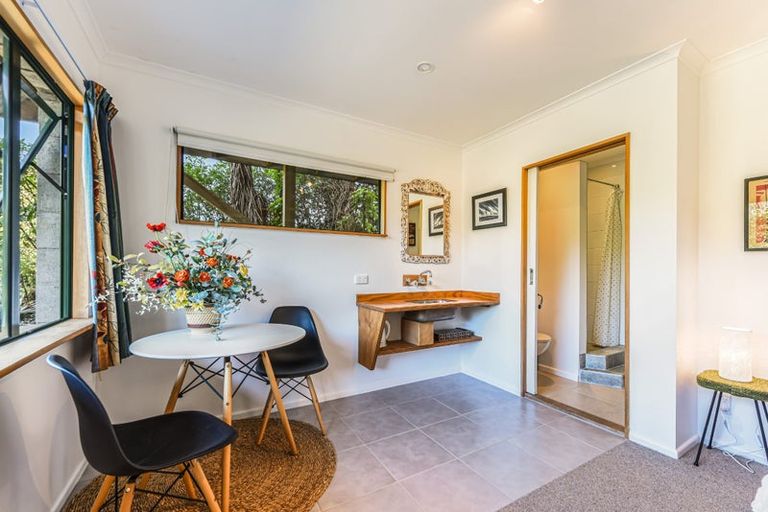 Photo of property in 166b Seaton Valley Road, Upper Moutere, 7173