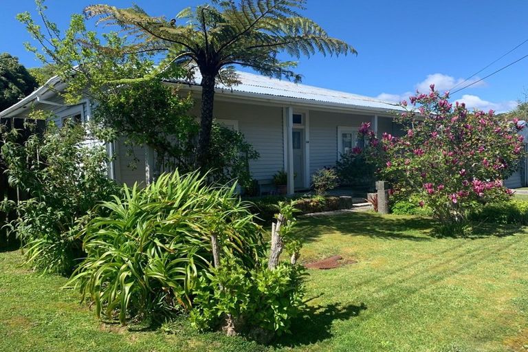 Photo of property in 24 Hall-jones Street, Runanga, 7803