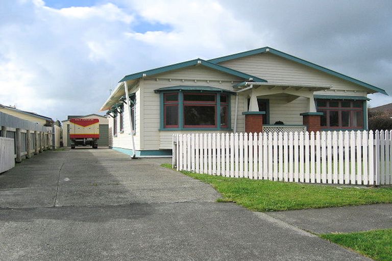 Photo of property in 33 Derby Street, Feilding, 4702
