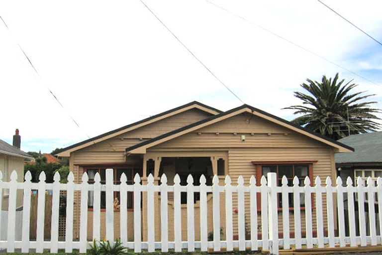 Photo of property in 63 Tirangi Road, Rongotai, Wellington, 6022