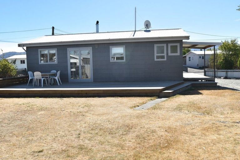 Photo of property in 2 Hopkins Road, Twizel, 7901