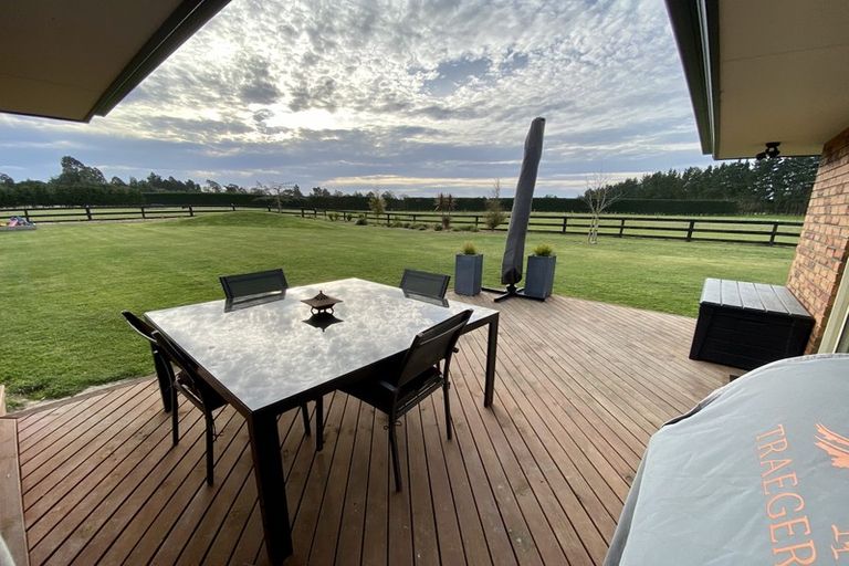 Photo of property in 378 Weedons Ross Road, West Melton, Christchurch, 7675