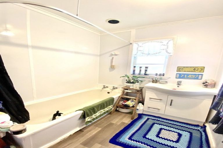 Photo of property in 64 Ngatai Street, Taumarunui, 3920