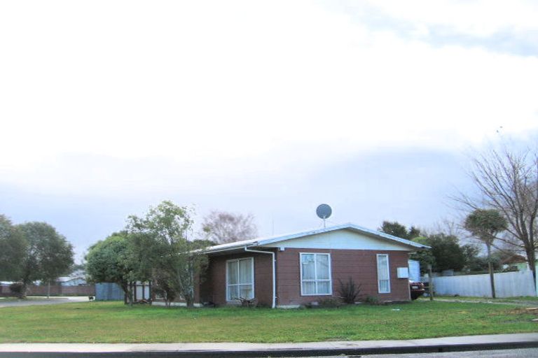 Photo of property in 76 Diaz Drive, Flaxmere, Hastings, 4120