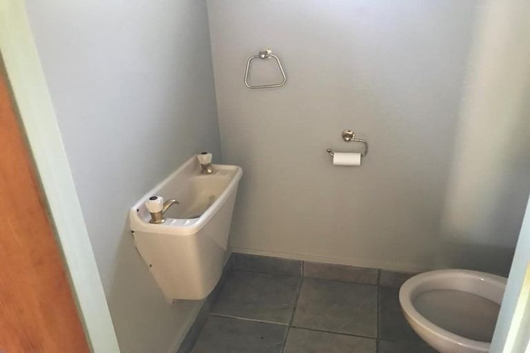 Photo of property in 61 Links View Drive, Omokoroa, 3114