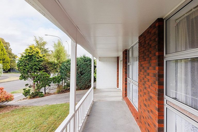 Photo of property in 3 Frimley Street, Awapuni, Palmerston North, 4412