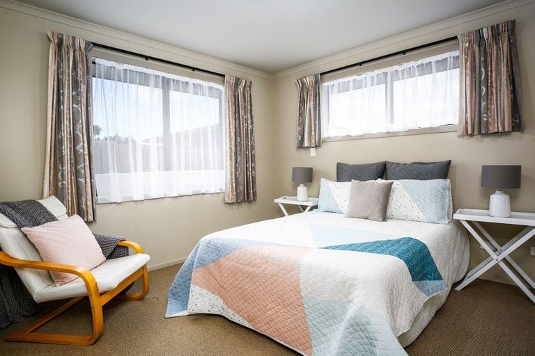 Photo of property in 17 Glover Street, Leamington, Cambridge, 3432