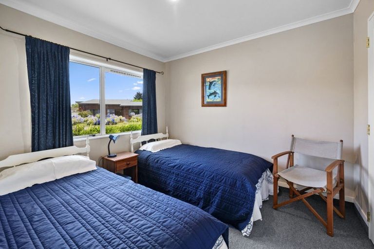 Photo of property in 4 Lakemere Way, Kinloch, Taupo, 3377