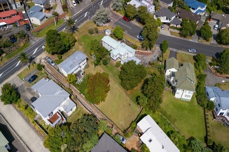 Photo of property in 646 Beach Road, Browns Bay, Auckland, 0630