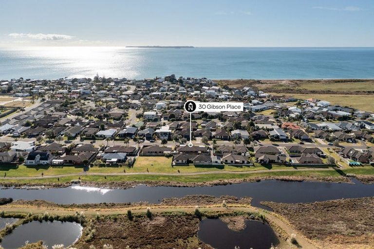 Photo of property in 30 Gibson Place, Papamoa Beach, Papamoa, 3118