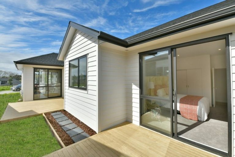 Photo of property in 21 Jack Hawken Lane, Silverdale, 0932