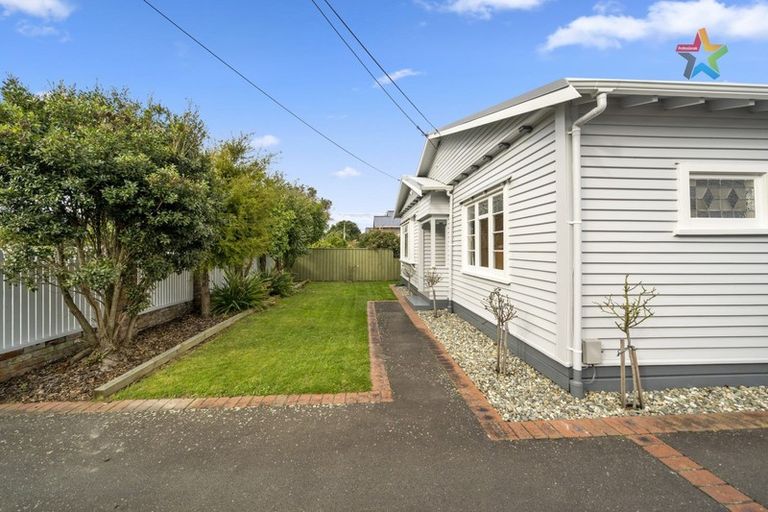 Photo of property in 30 Beaumont Avenue, Alicetown, Lower Hutt, 5010