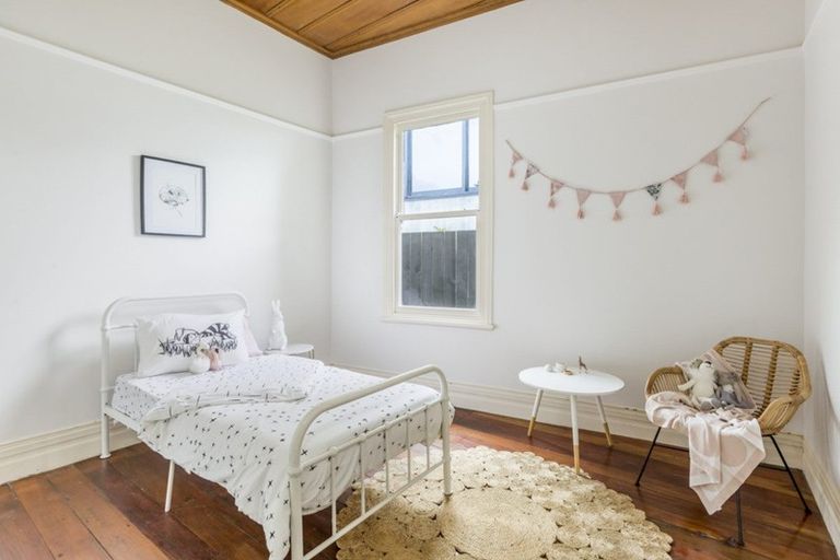 Photo of property in 1a Russell Street, Freemans Bay, Auckland, 1011