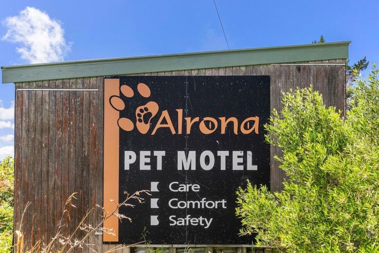 Photo of property in 2c Kaitoke Loop Road, Kaitoke, Upper Hutt, 5018