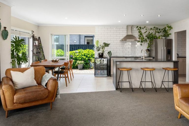 Photo of property in 7 Seafoam Place, Waihi Beach, 3611