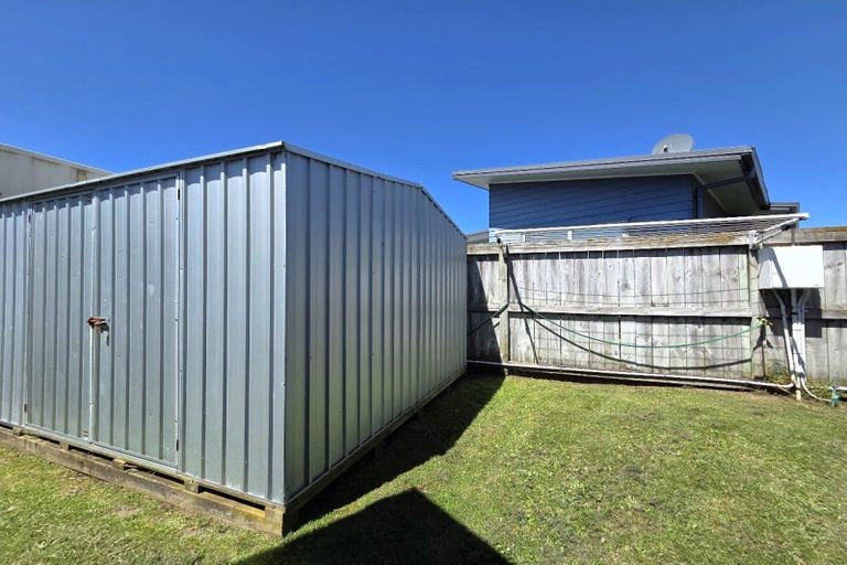 Photo of property in 105 Taupata Way, Matarangi, Whitianga, 3592