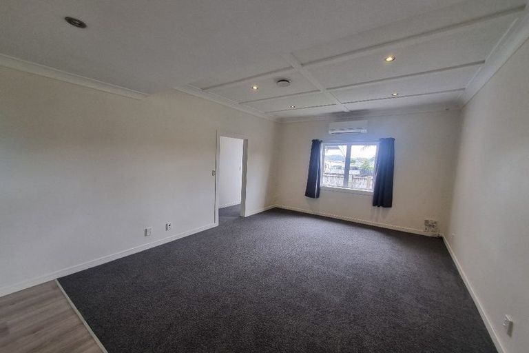 Photo of property in 8 Otaika Road, Woodhill, Whangarei, 0110