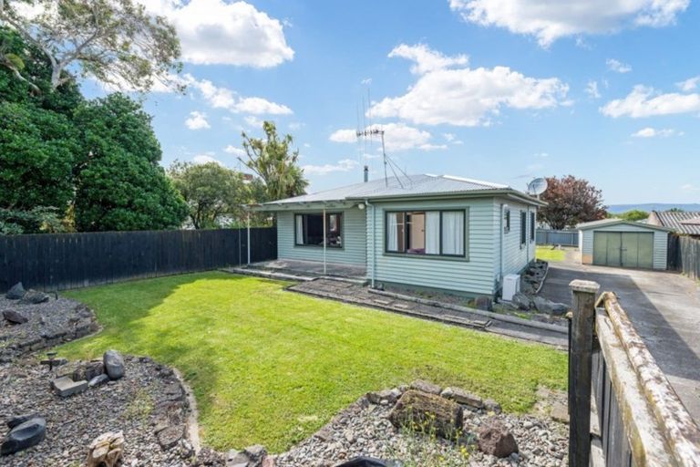 Photo of property in 1014 Tremaine Avenue, Roslyn, Palmerston North, 4414