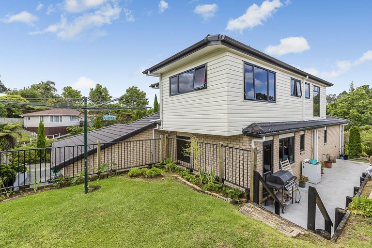 Photo of property in 25a Willerton Avenue, New Lynn, Auckland, 0600