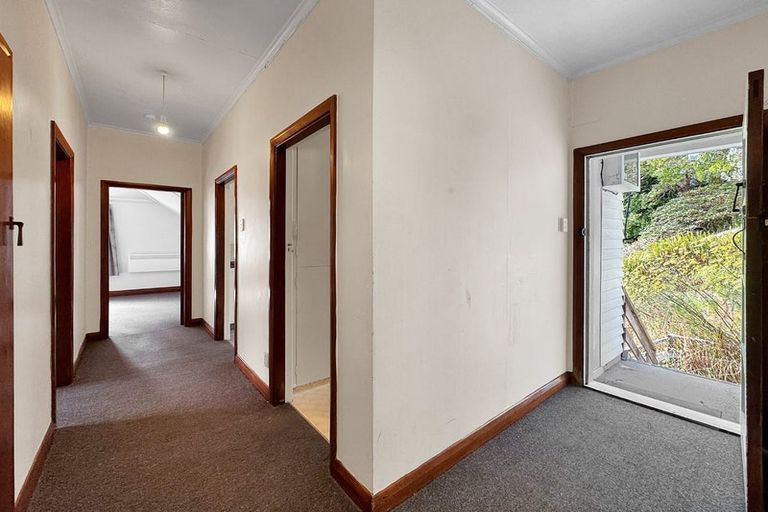 Photo of property in 40 Roseneath Terrace, Roseneath, Wellington, 6011
