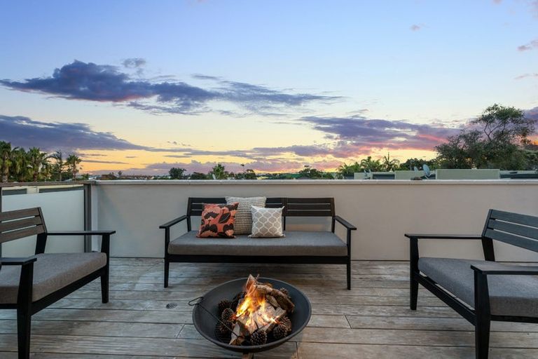 Photo of property in Maison Apartments, 112/16 Huron Street, Takapuna, Auckland, 0622