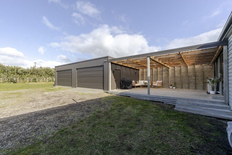 Photo of property in 428 Coast Road, Warea, New Plymouth, 4381