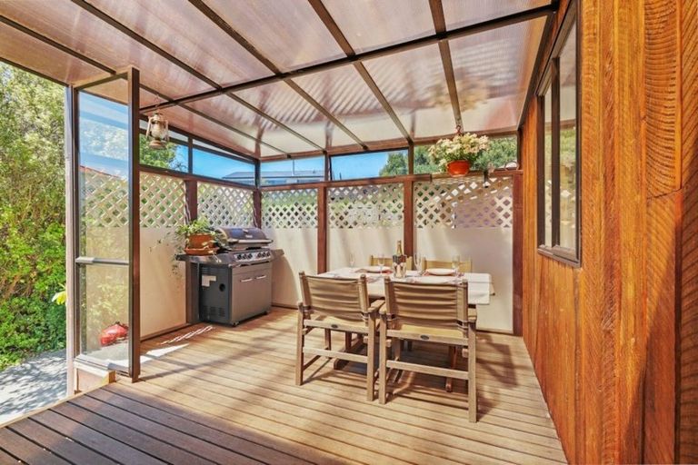 Photo of property in 37 James Drive, Diamond Harbour, Lyttelton, 8971