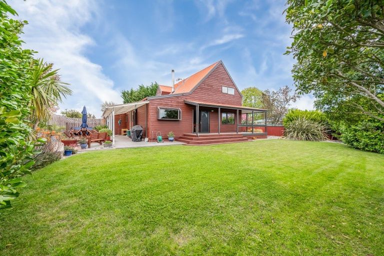 Photo of property in 22 Whiting Crescent, Greenmeadows, Napier, 4112