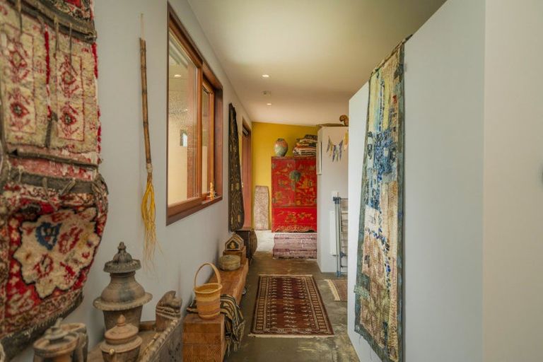 Photo of property in 40 Victoria Street, Coromandel, 3506