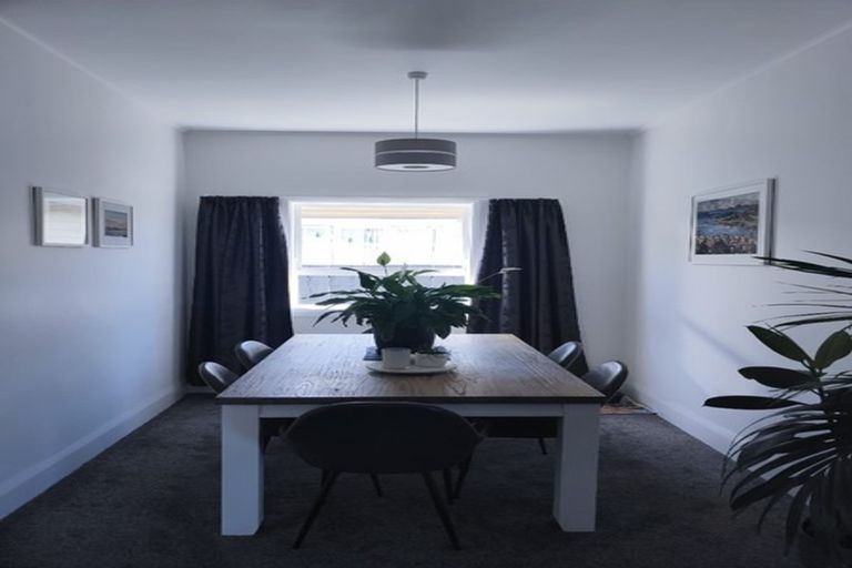 Photo of property in 104 Randwick Road, Moera, Lower Hutt, 5010