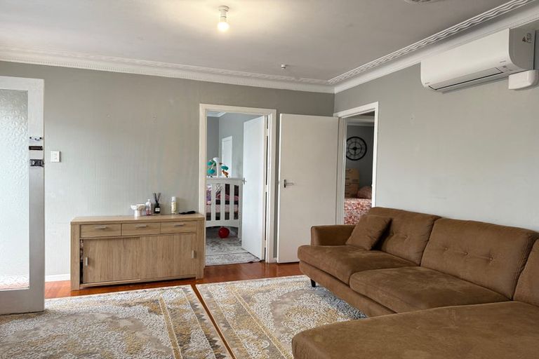 Photo of property in 3/7 Arawa Street, New Lynn, Auckland, 0600