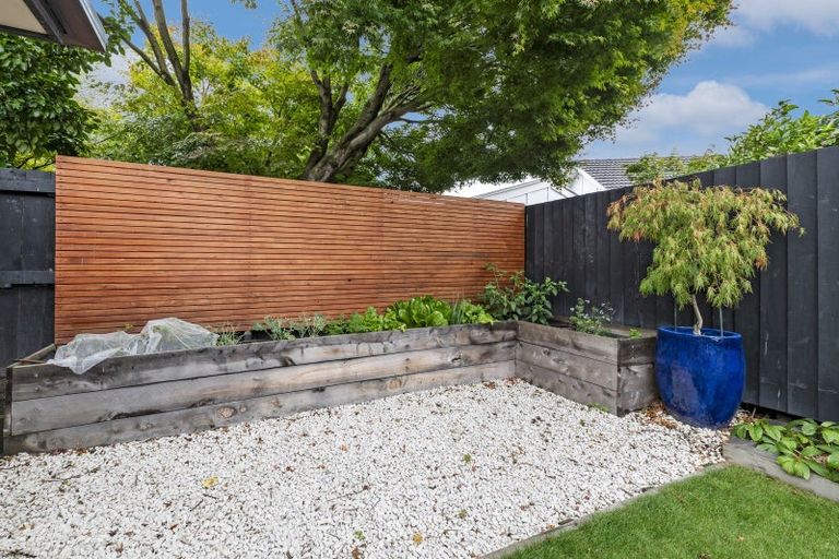 Photo of property in 79 Withells Road, Avonhead, Christchurch, 8042