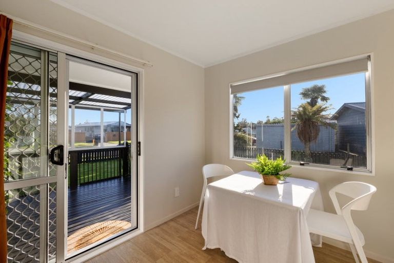 Photo of property in 2/198 Windermere Drive, Poike, Tauranga, 3112