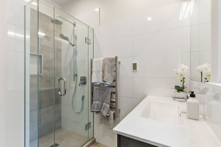 Photo of property in 825 Riddell Road, Saint Heliers, Auckland, 1071