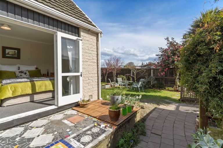Photo of property in 26 Ashwood Street, Parklands, Christchurch, 8083