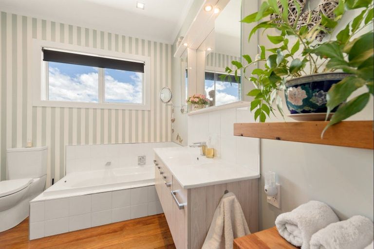 Photo of property in 4 Mitre Street, Gore, 9710