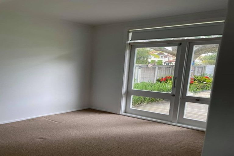 Photo of property in 1/19 Saltburn Road, Milford, Auckland, 0620