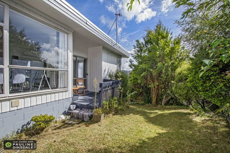 Photo of property in 24 Mountain Road, Morningside, Whangarei, 0110