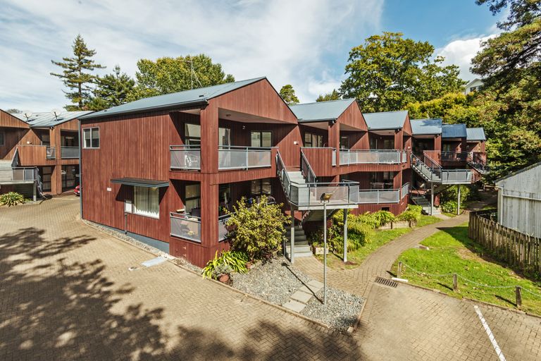 Photo of property in 13/3 The Avenue, Albany, Auckland, 0632