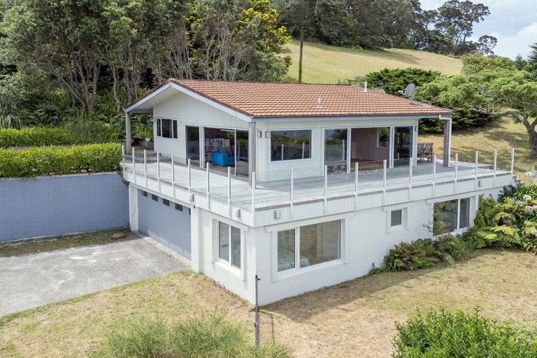 Photo of property in 291 Paku Drive, Tairua, 3508