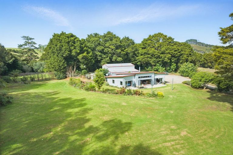 Photo of property in 454 Ngunguru Road, Glenbervie, Whangarei, 0173