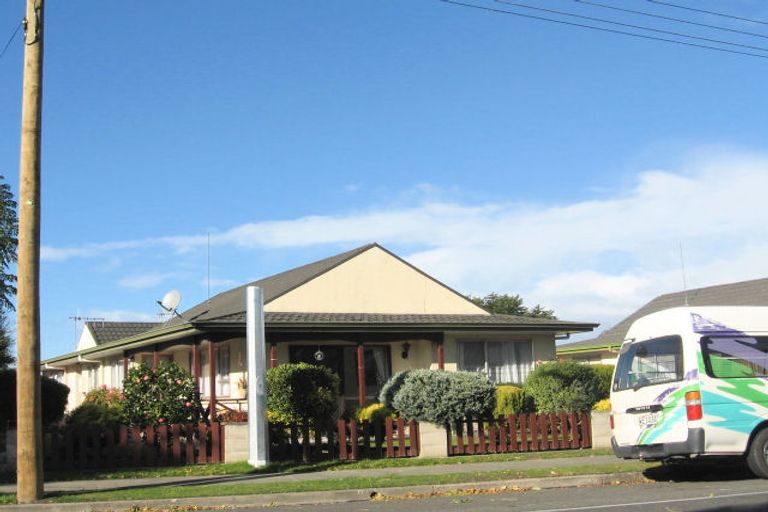 Photo of property in 3 Church Road, Taradale, Napier, 4112